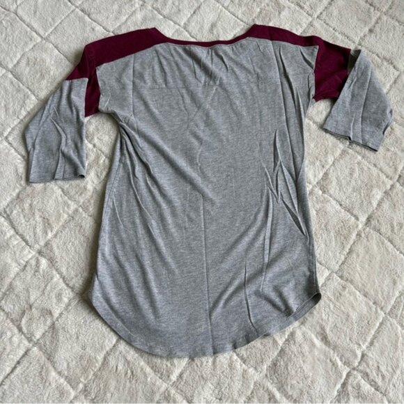 Harry Potter | Gryffindor Maroon & Gray 3/4 Sleeve Athletic Raglan | Size Small - Picture 4 of 8